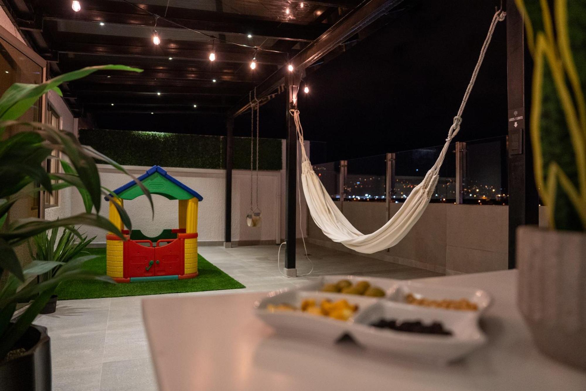 Spectacular Flat,3 Bedrooms, Central, Terrace, Free Parking クエンカ エクステリア 写真