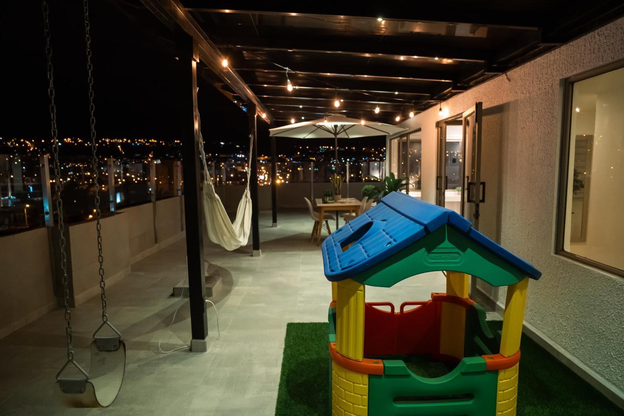 Spectacular Flat,3 Bedrooms, Central, Terrace, Free Parking クエンカ エクステリア 写真