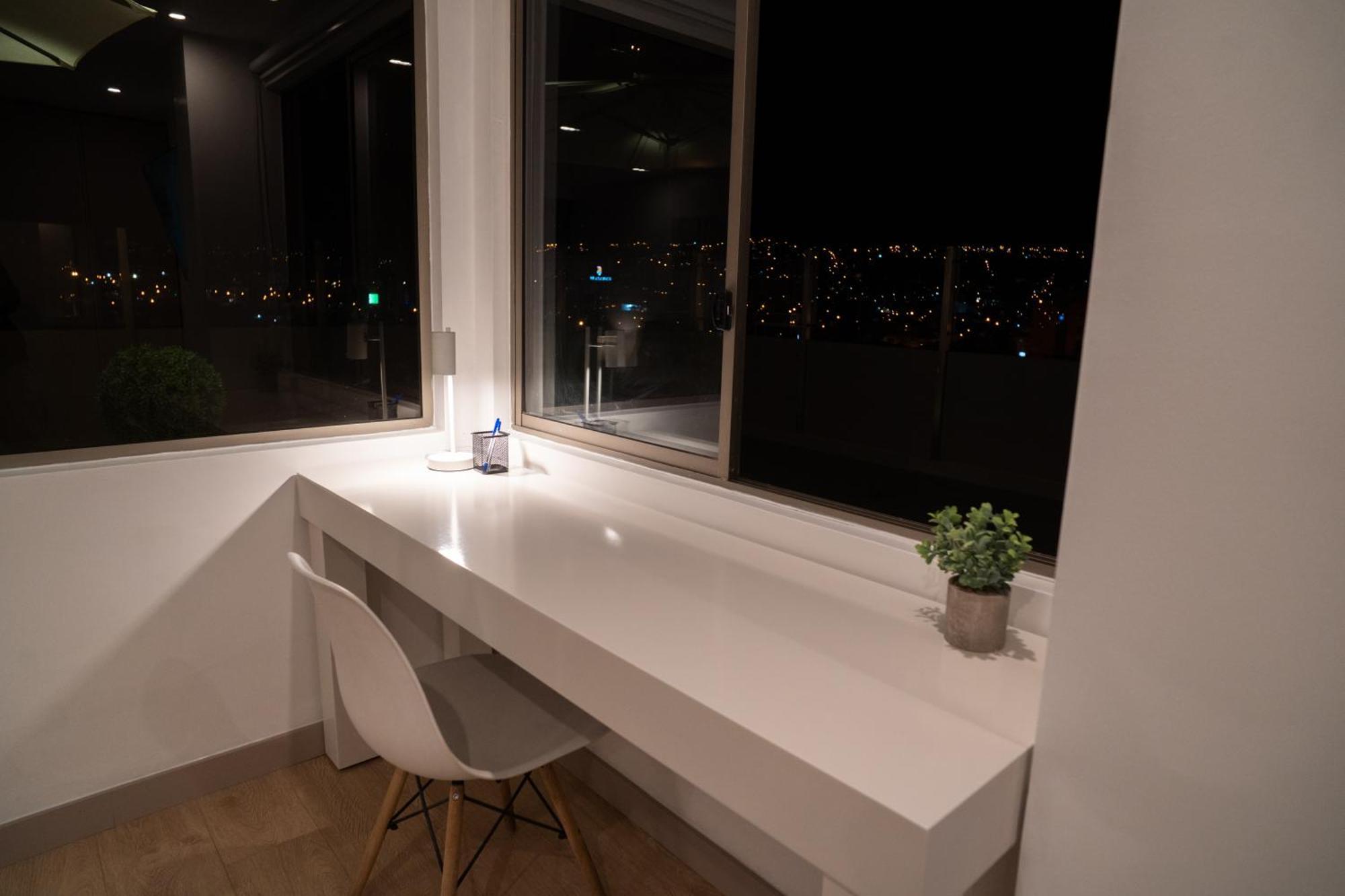 Spectacular Flat,3 Bedrooms, Central, Terrace, Free Parking クエンカ エクステリア 写真